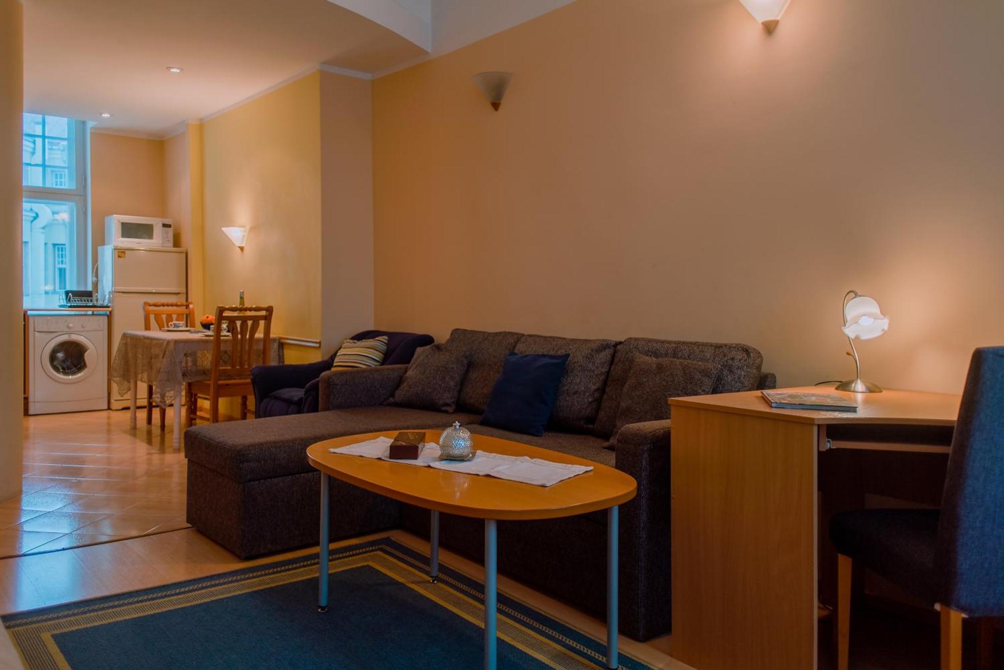 Romeo Family Apartments Таллин Экстерьер фото