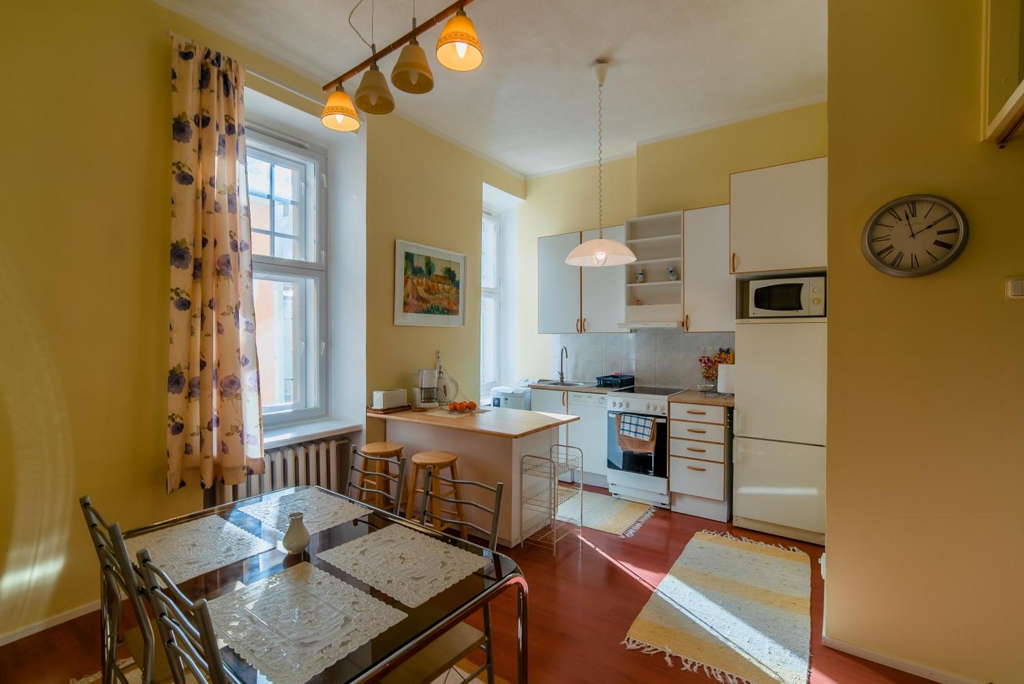 Romeo Family Apartments Таллин Экстерьер фото